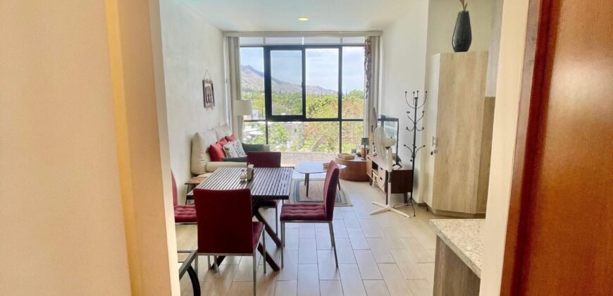 Lago Luna, Lake Views 2406