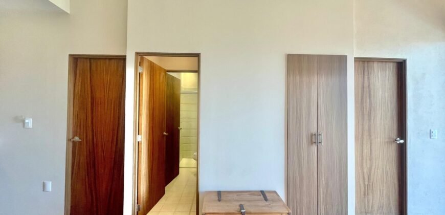 Lago Luna San Cristóbal, Depa 801