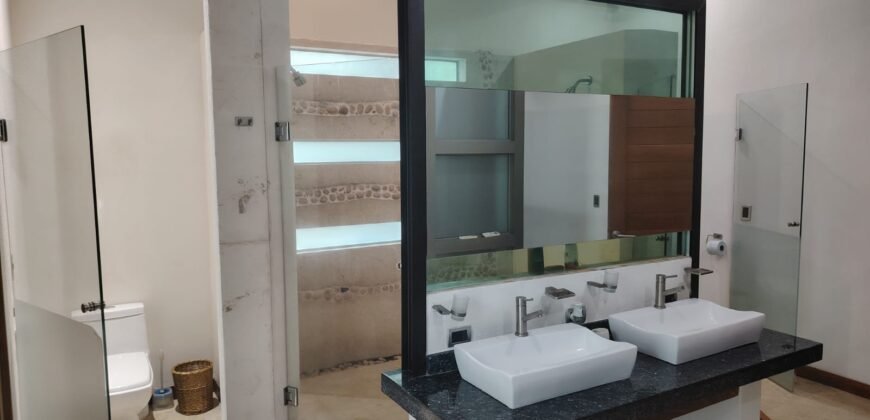 HERMOSA CASA EN VENTA ZONA NUEVO VALLARTA / NAYARIT