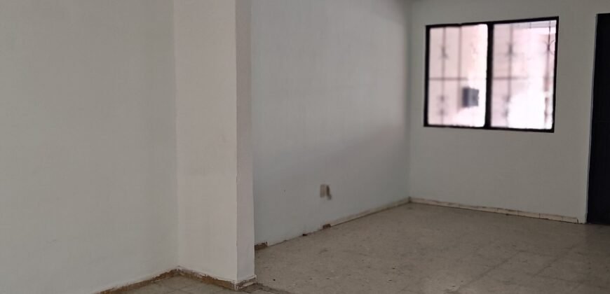CASA EN VENTA EN JARDINES ALCALDE – GUADALAJARA
