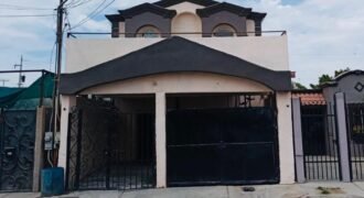 SE VENDE AMPLIA CASA EN MEXICALLI (Fracc. Quinta del Rey)