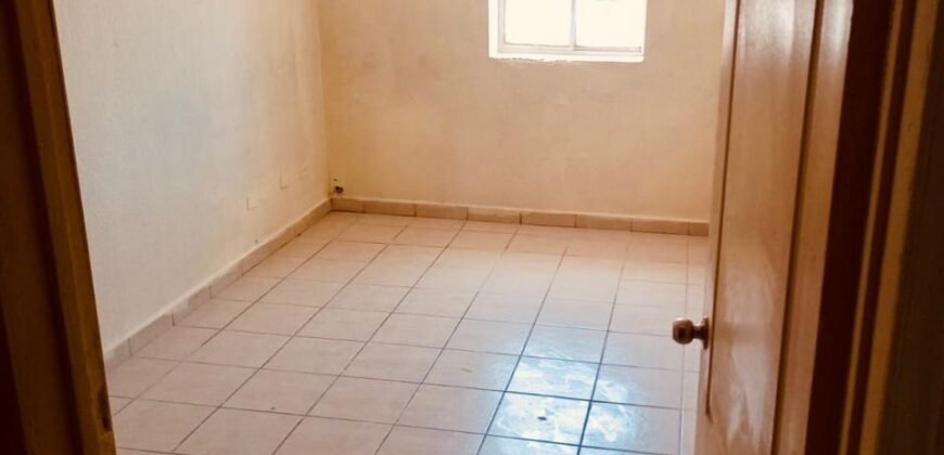 SE VENDE AMPLIA CASA EN MEXICALLI (Fracc. Quinta del Rey)