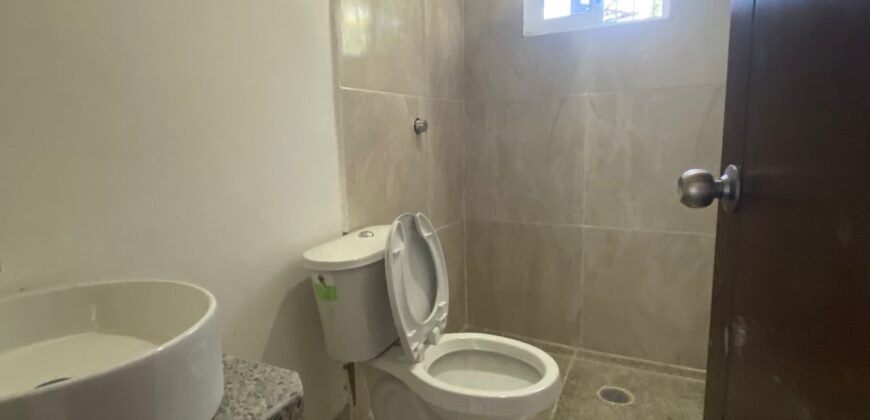 🏡 Casa en venta de 118.67 mt2 construidos!!! Céntrica, en Callejón Rullan Ferrer Casa 2, casi esq. Mina, Col. Mayito, Vhsa., Tab. por $1,749,000!!