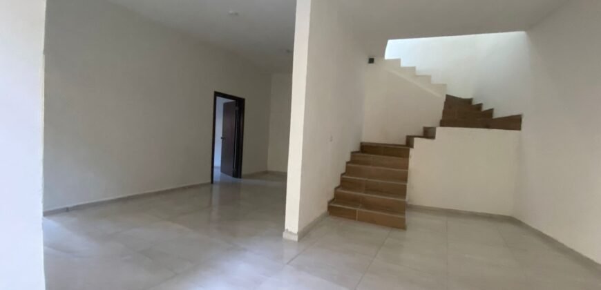 🏡 Casa en venta de 118.67 mt2 construidos!!! Céntrica, en Callejón Rullan Ferrer Casa 2, casi esq. Mina, Col. Mayito, Vhsa., Tab. por $1,749,000!!