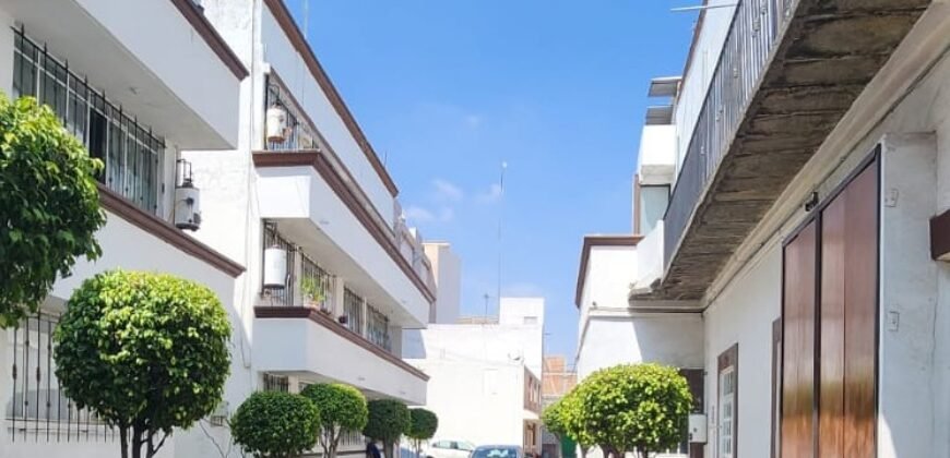 «DEPARTAMENTO EN CENTRO HISTORICO PUEBLA EN RACCIONAMIENTO PRIVADO»