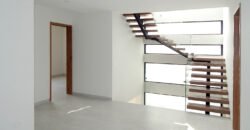 Hermosa Casa Nueva en Arbolada Bosques de Santa Anita, Tlajomulco. 236 Mts.