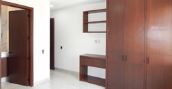 Casa Nueva en Punto Sur Elite, Tlajomulco. 306 Mts.