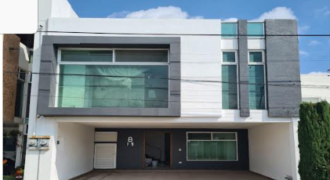 BONITA CASA EN FRACCIONAMIENTO PRIVADO EXHACIENDA DE LA CARCAÑA, SAN PEDRO CHOLULA, PUEBLA