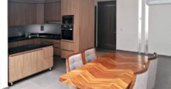 Casa con Doble Altura y Estupendos Acabados en Coto Privado de solo 14 casas – Zapopan Sur, Col. La Florida