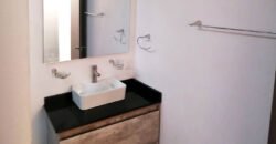 Casa con Doble Altura y Estupendos Acabados en Coto Privado de solo 14 casas – Zapopan Sur, Col. La Florida