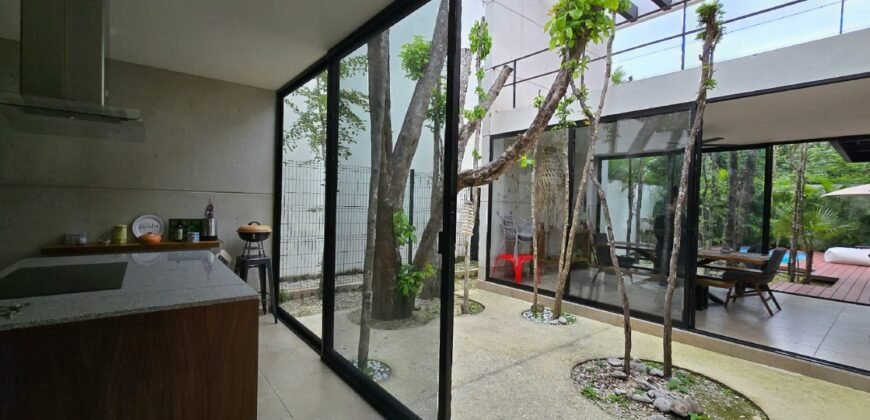 Casa amueblada 3 recámaras en renta con alberca privada en Senderos Sur