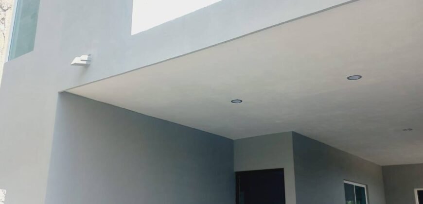 CASA EN VENTA CERCA DE LA AVE MONTERREY EN TAMPICO TAMAULIPAS #1246