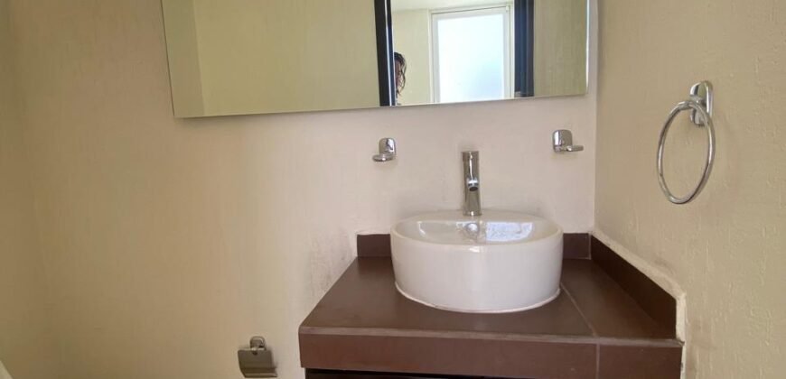 VENTA RESIDENCIA: ALCAZAR, NORTE DE LA CIUDAD