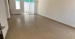 VENTA RESIDENCIA: ALCAZAR, NORTE DE LA CIUDAD