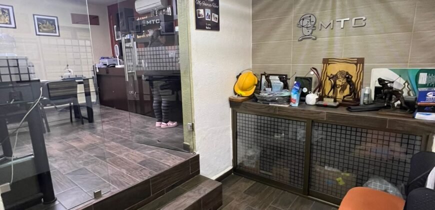 BODEGA EN RENTA. Zona céntrica. LA GREMIAL