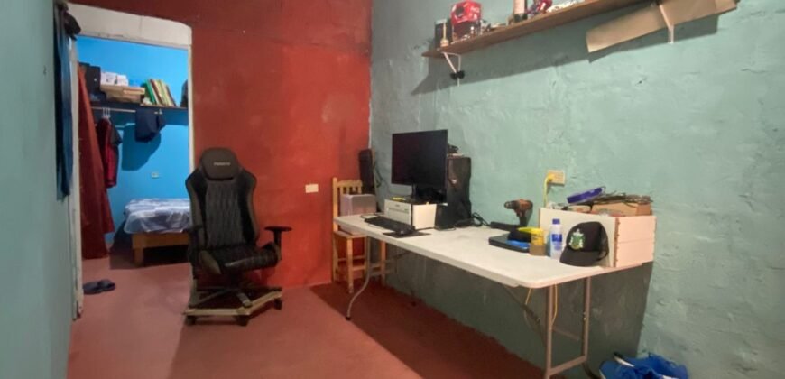 🏡 Casa en venta de 209 mt2 construidos!!! Céntrica, en Calle Natividad Arias, casi esq. Noe de la Flor, Col. 18 Marzo, Vhsa., Tab. por $1,900,000!!