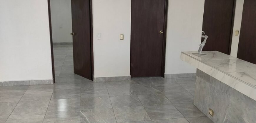 Casa Dúplex planta baja en Renta, cerca de Calzada Zavaleta, Colonia Santa Cruz Buena Vista en Puebla.