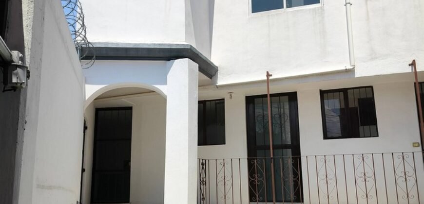 Casa Dúplex planta baja en Renta, cerca de Calzada Zavaleta, Colonia Santa Cruz Buena Vista en Puebla.