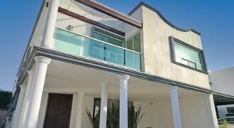 Casa en Renta en Lomas de Angelópolis Uno cluster 333.