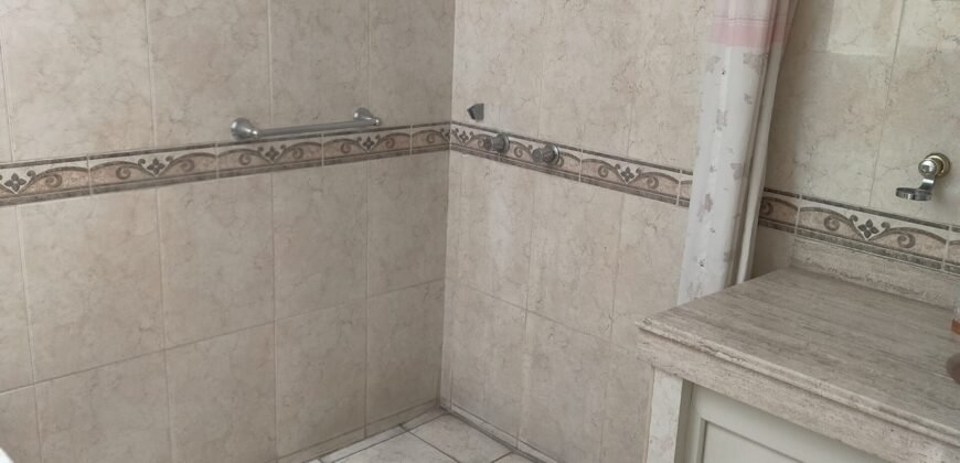 Vendo Casa con Alberca en Col. Ladrillera de Benítez en Puebla, Pue.