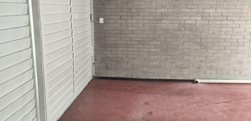 Vendo Casa con Alberca en Col. Ladrillera de Benítez en Puebla, Pue.