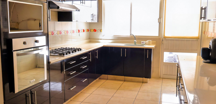 Excelente residencia en venta en Colonia La Paz, en el corazón de Puebla Capital!