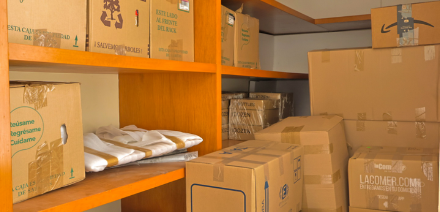 Excelente residencia en venta en Colonia La Paz, en el corazón de Puebla Capital!