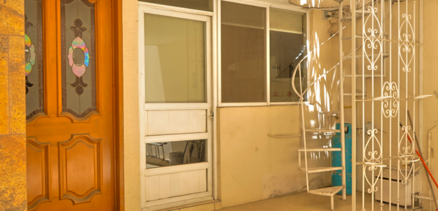 Excelente residencia en venta en Colonia La Paz, en el corazón de Puebla Capital!