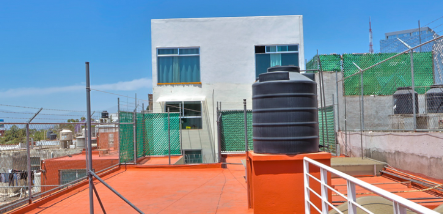 Excelente residencia en venta en Colonia La Paz, en el corazón de Puebla Capital!