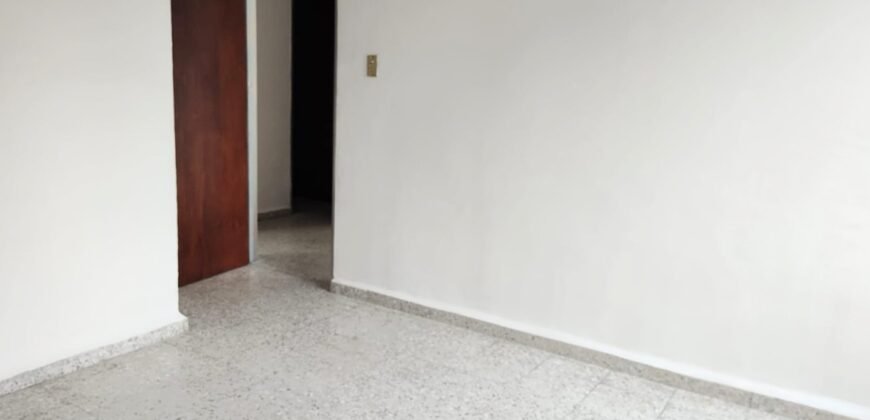 RENTO AMPLIO DEPARTAMENTO, 3 RECÁMARAS, COL. LIBERTAD