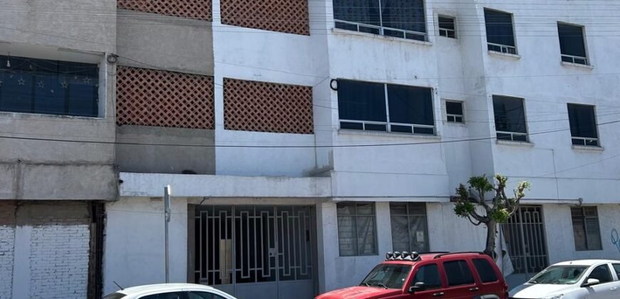 RENTO AMPLIO DEPARTAMENTO PLANTA BAJA DOS RECÁMARAS, COL. LIBERTAD