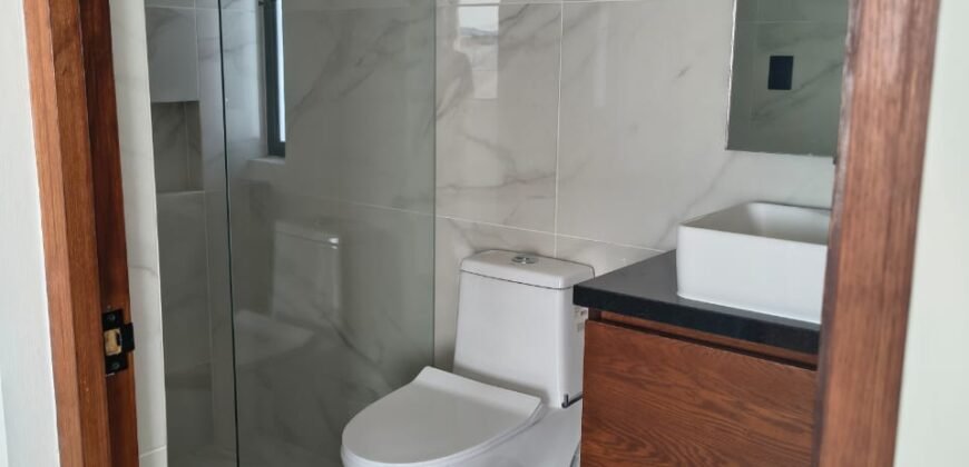 Preciosa Residencia en Venta al norponiente de Ags.