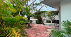 C-1513 / Casa en Venta en Colonia Unidad Nacional, Tampico, Tamps.