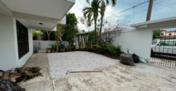 C-1513 / Casa en Venta en Colonia Unidad Nacional, Tampico, Tamps.