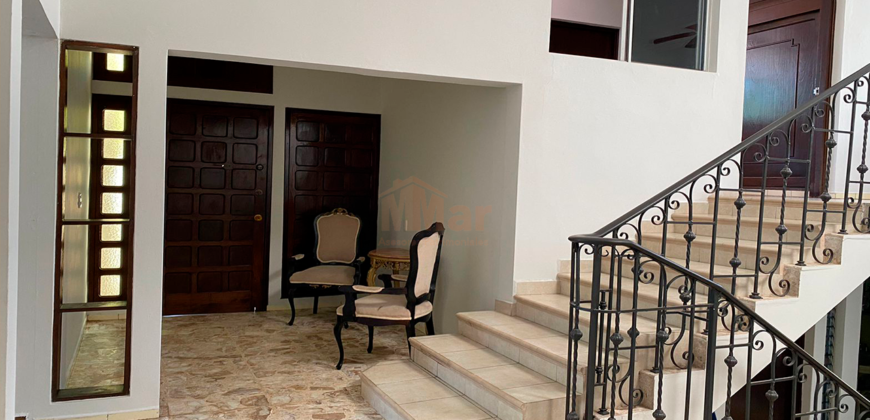 C-1513 / Casa en Venta en Colonia Unidad Nacional, Tampico, Tamps.
