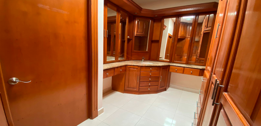 C-1562 / Casa en Venta en Colonia Guadalupe Mainero, Tampico, Tamps.