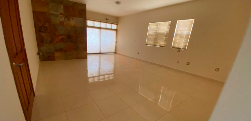 C-1562 / Casa en Venta en Colonia Guadalupe Mainero, Tampico, Tamps.