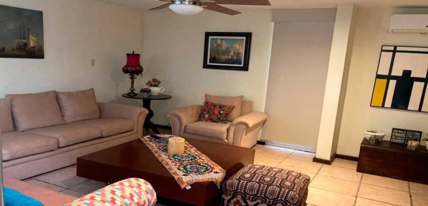 C-1621 / Casa en Venta en Fracc. Haciendas del Rul, Tampico, Tamps.