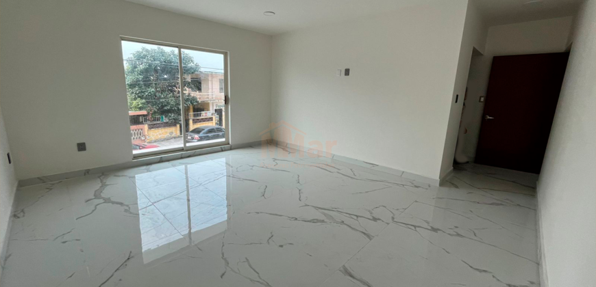 C-1652 / Casa en Venta en Colonia Árbol Grande, Cd. Madero, Tamps.