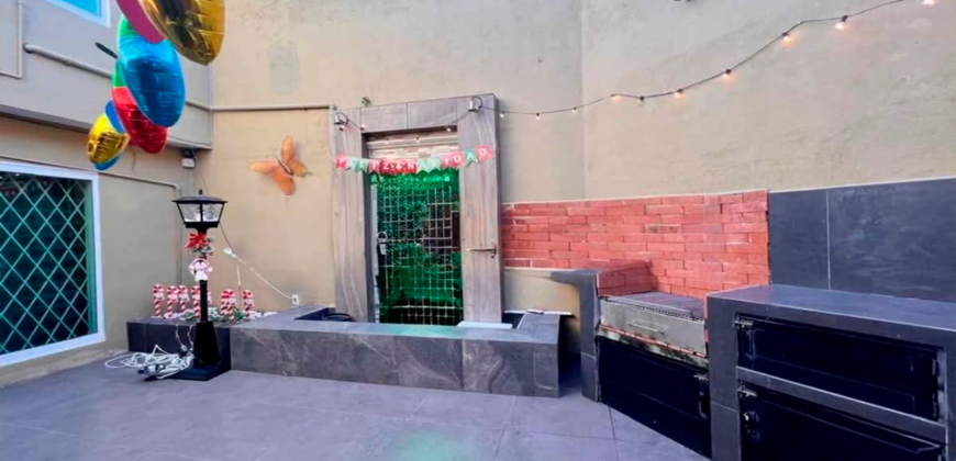 C-1673 / Casa en Venta en Colonia Unidad Nacional, Cd. Madero, Tamps.