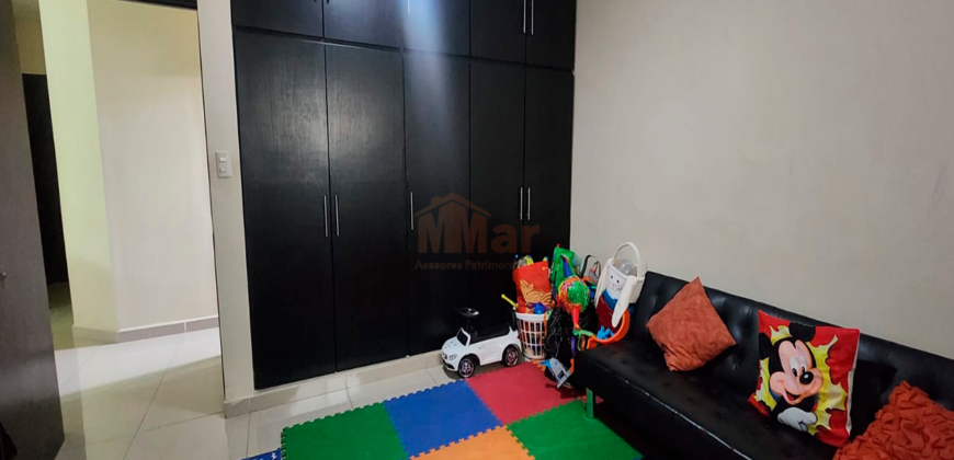 C-1673 / Casa en Venta en Colonia Unidad Nacional, Cd. Madero, Tamps.