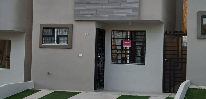 RENTA CASA INDEPENDIENTE, FRACC. BURDEOS RESIDENCIAL