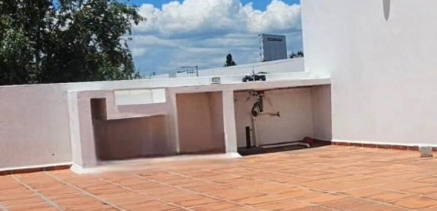 VENTA DE RESIDENCIA AMUEBLADA Y EQUIPADA EN RESIDENCIAL PRIVADO