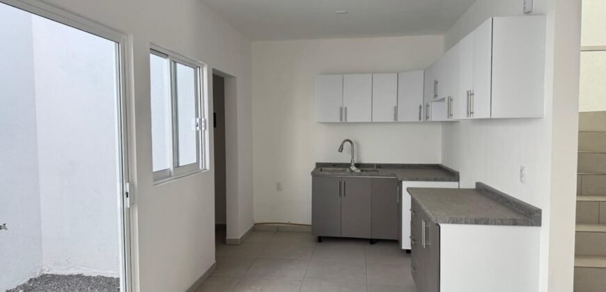 CASA EN VENTA COL. DIAMANTE, QRO.